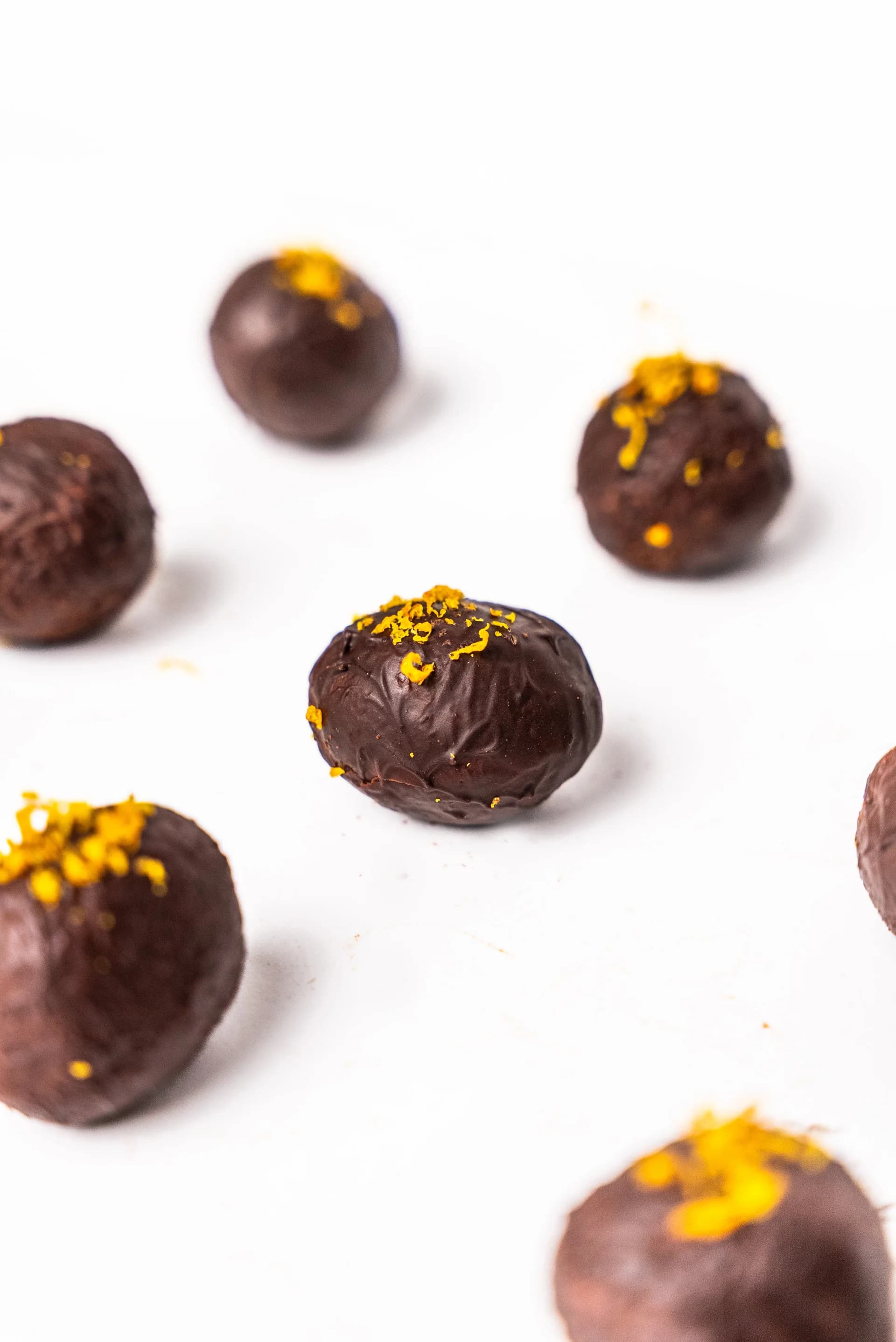 Velsoro Orange & Dark Truffles
